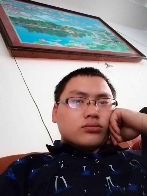 90男孩的第一张照片--古田征婚网