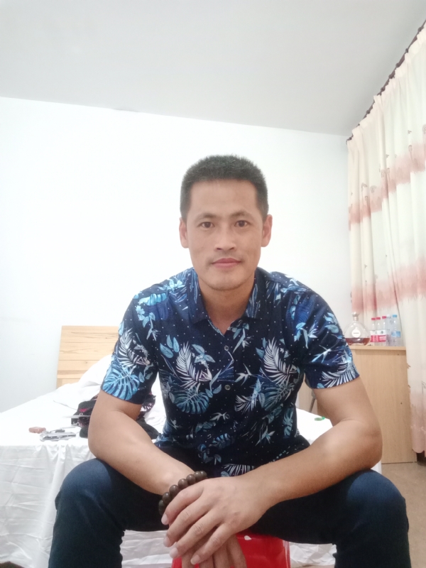 风雨夜归人的第二张照片--古田征婚网