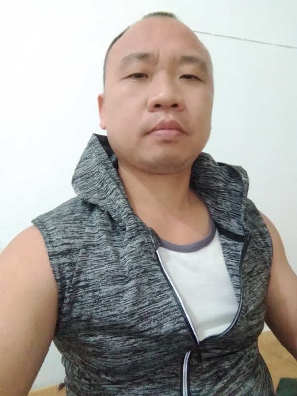 whm的第一张照片--古田征婚网