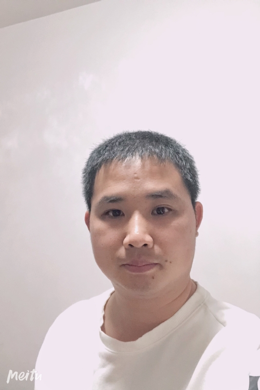 小梁的第一张照片--古田征婚网