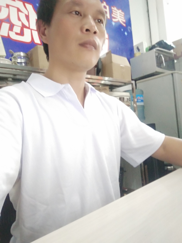 深蓝色的海的第一张照片--古田征婚网