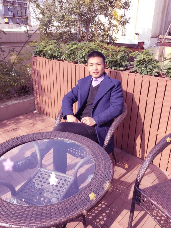 周哥哥的第一张照片--古田征婚网