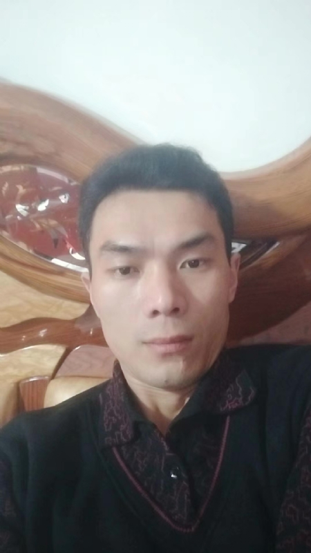 错把真心喂了狗的第四张照片--古田征婚网