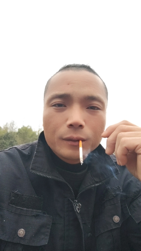 伯爵的第一张照片--古田征婚网