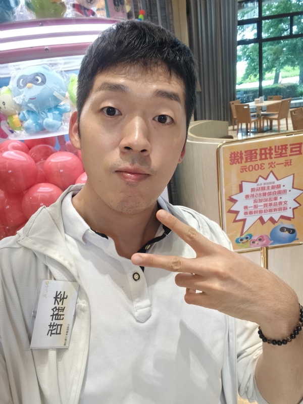 銪哲的第一张照片--古田征婚网