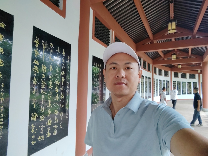 爱运动的范的第一张照片--古田征婚网