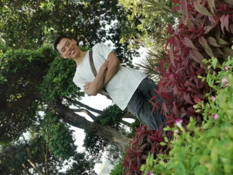 孤狼的第一张照片--古田征婚网