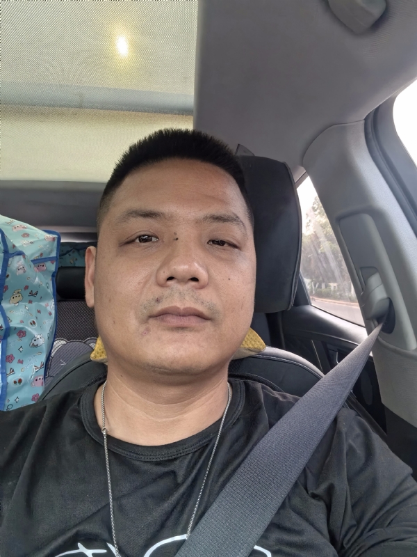 卖电池的大叔的第一张照片--古田征婚网